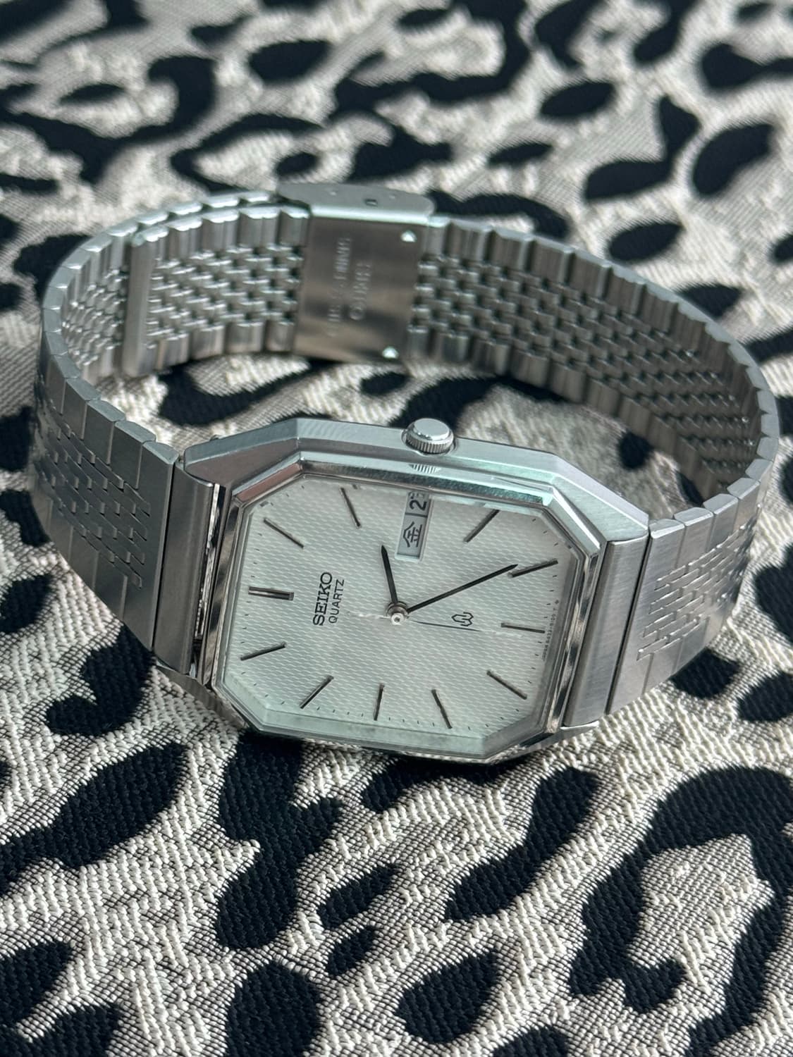 80s 빈티지 세이코 옥타곤 쿼츠 (미품) 희귀 상품이미지5