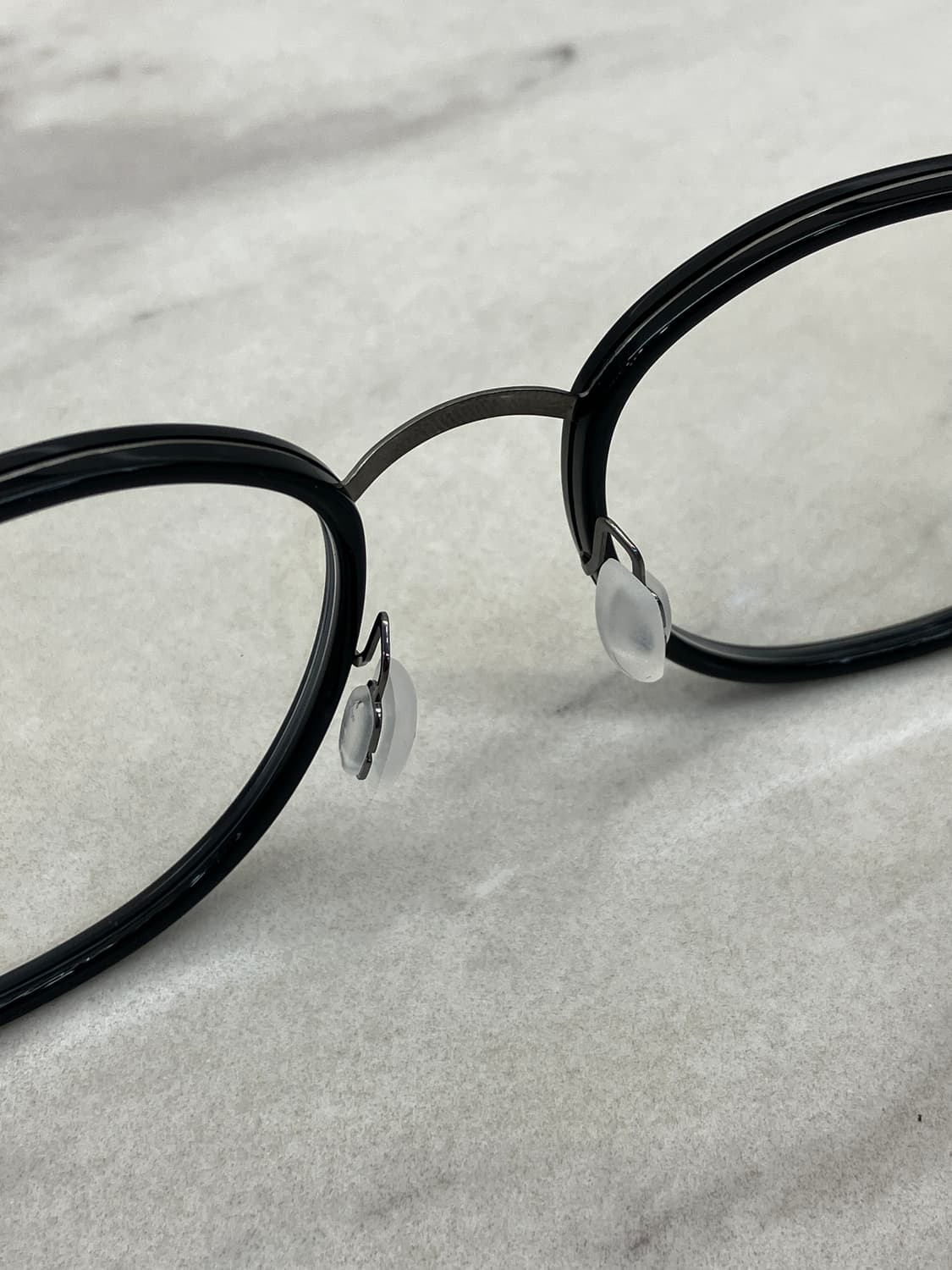 니로 NIRO 실버 블랙 솔텍스 라운드 메탈테 안경 상품이미지4