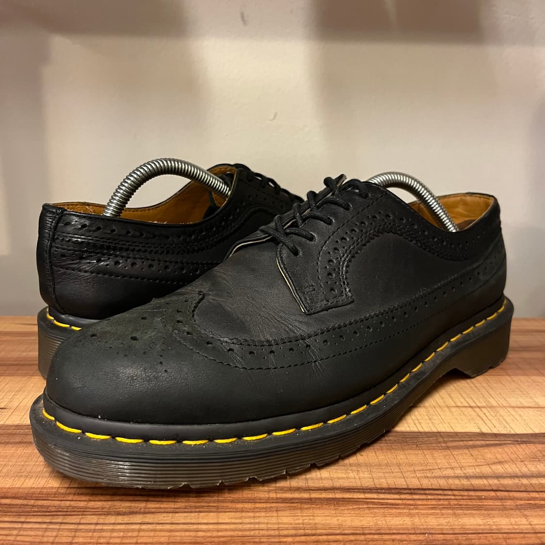 닥터마틴 브로그 윙팁 상품이미지1