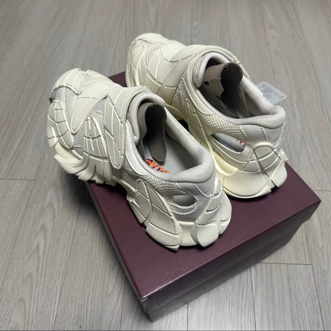 캠퍼 토르멘타 스니커즈 260 상품이미지2