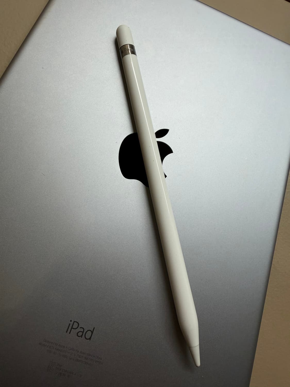아이패드 프로 9.7 128gb + 애플펜슬1세대 상품이미지1