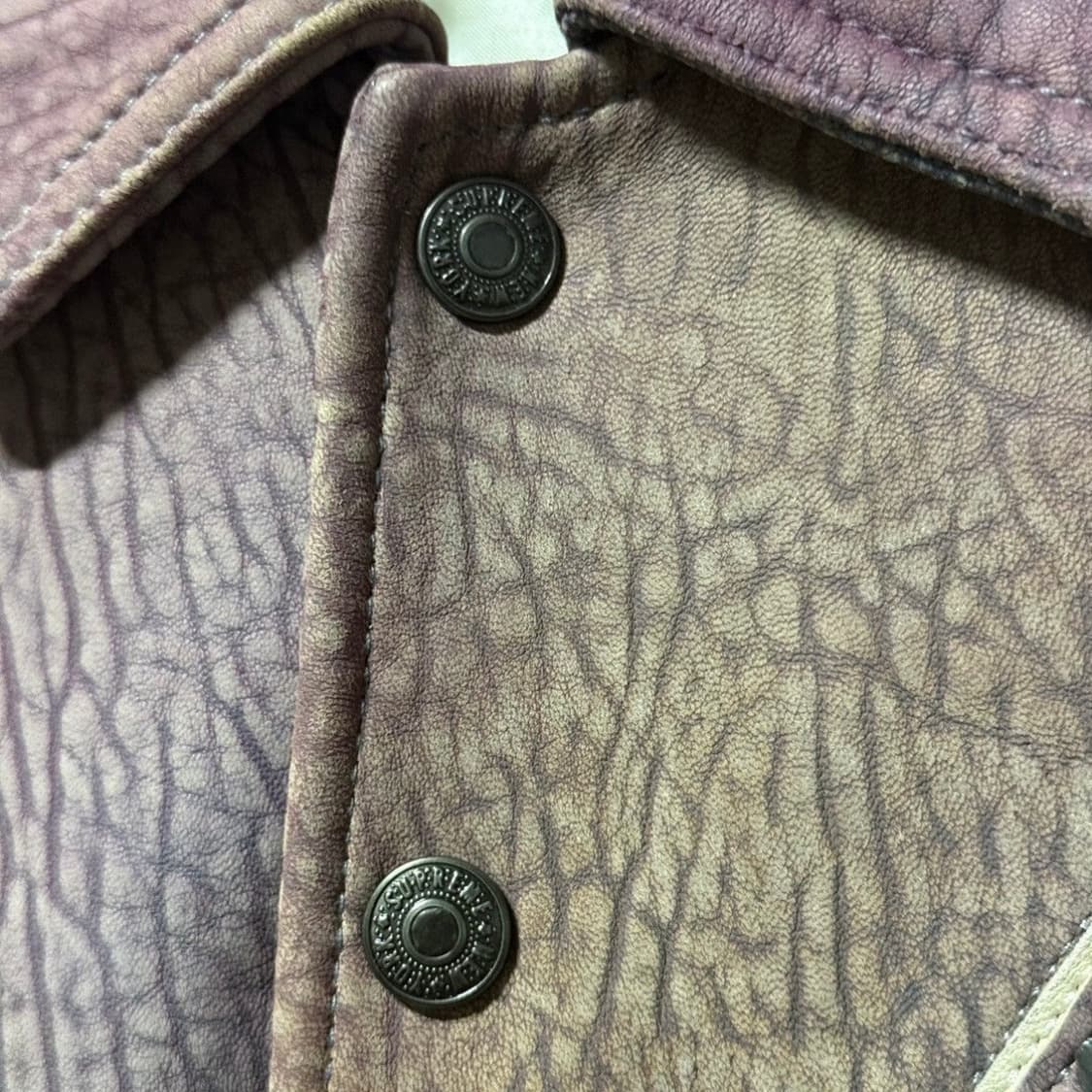 슈프림 페블드 램스킨 레더 바시티 상품이미지5