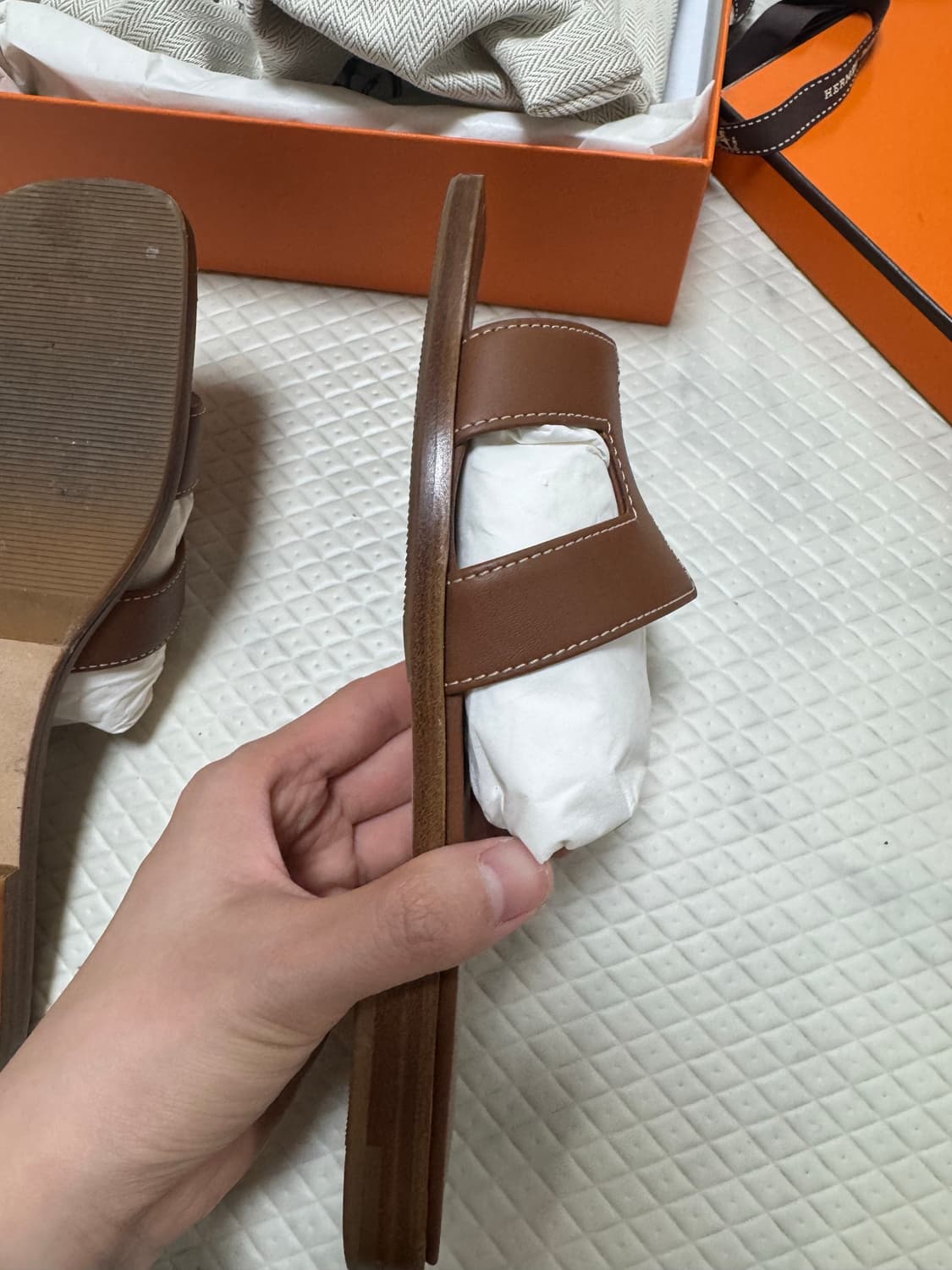 에르메스 오란 슬리퍼 팝니다 (상태 매우 좋음) 상품이미지8