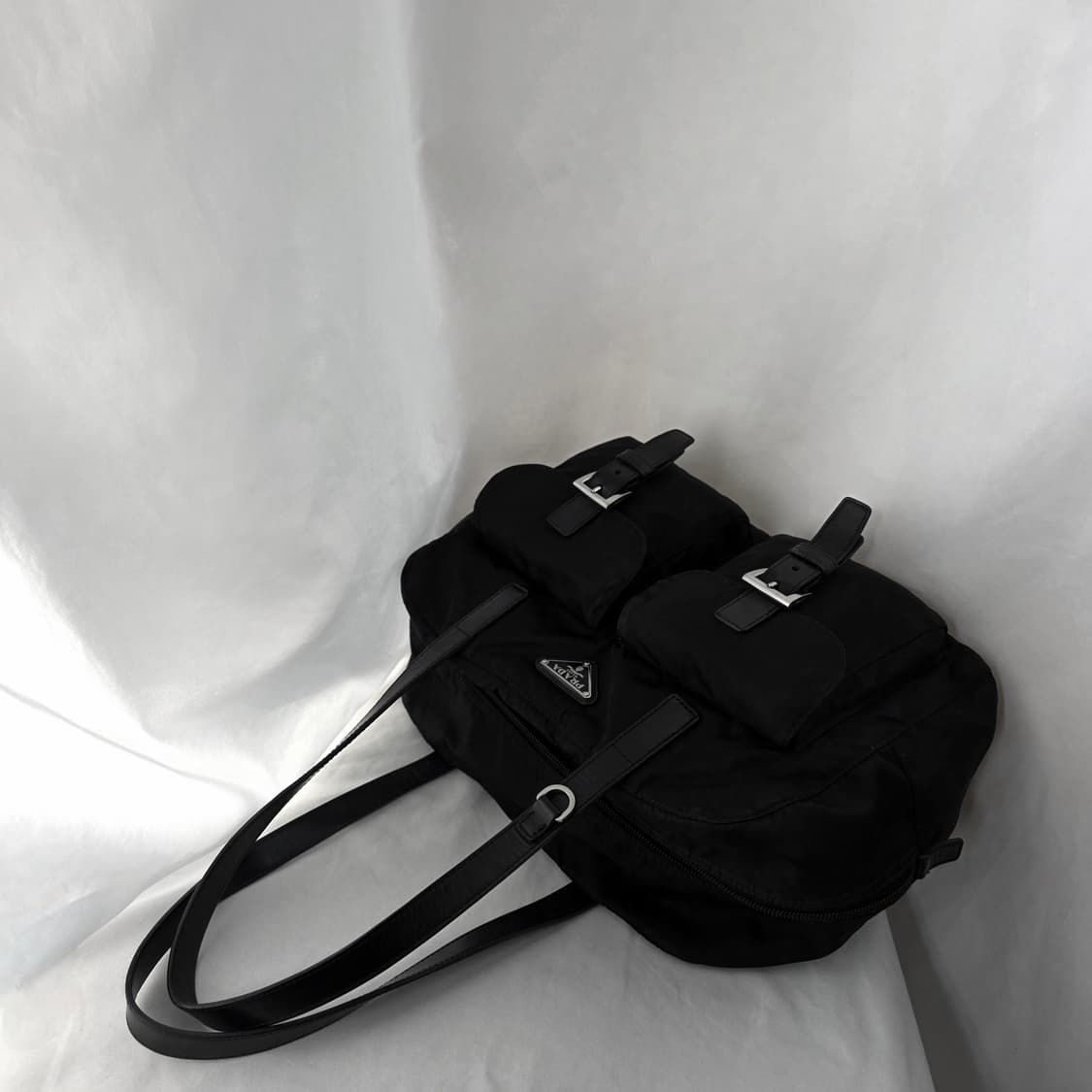 [정품 PRADA] 프라다 투포켓 나일론 숄더백 볼링백 상품이미지3