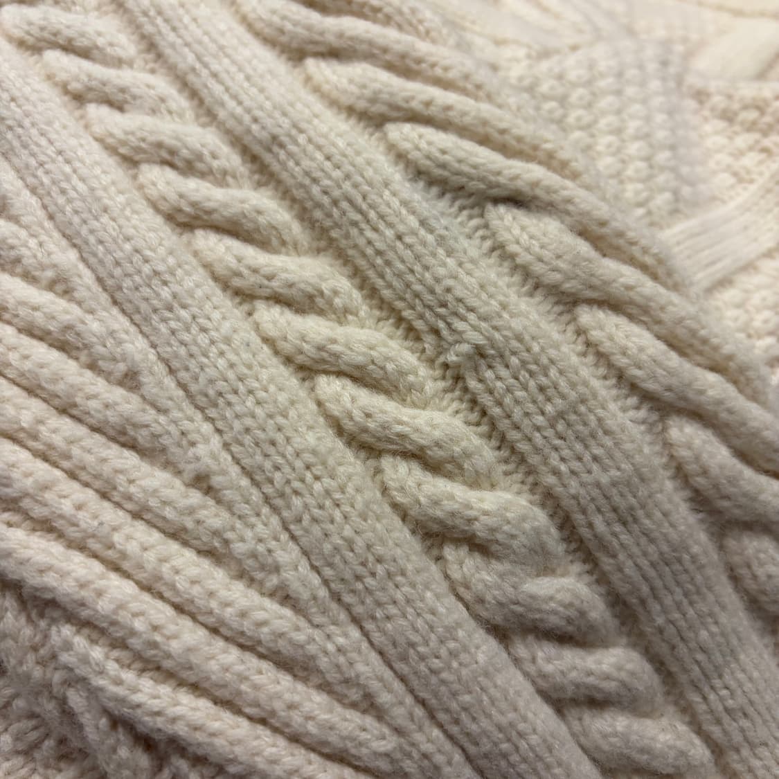 [95] 송지오 옴므 케이블 꽈배기 니트 아이보리 D234 상품이미지8