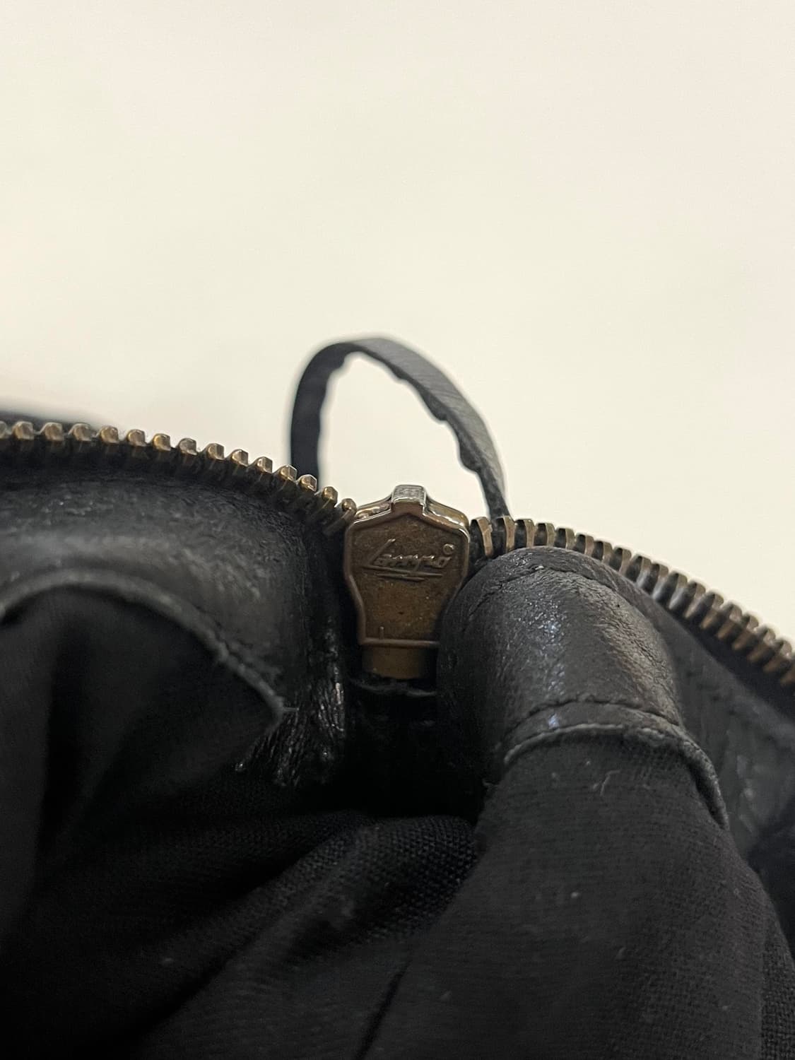 발렌시아가 클래식 워크 모터백 상품이미지9