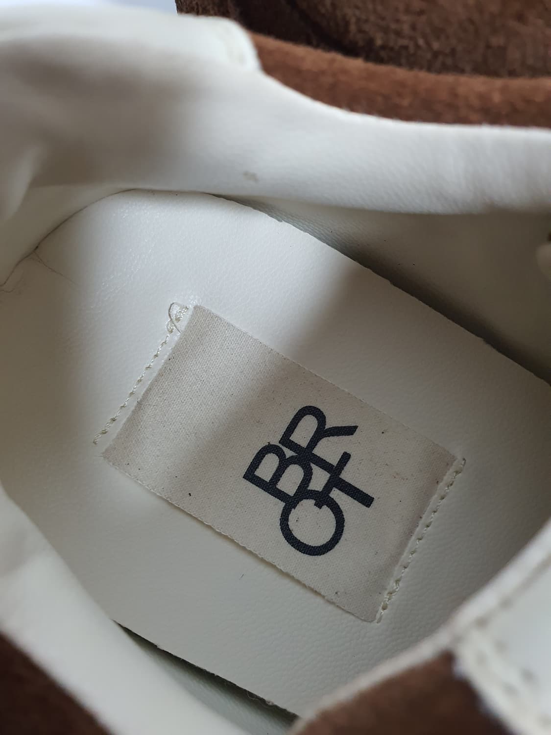 바이아덜스 뮤렌 가죽 스니커즈 240 상품이미지5