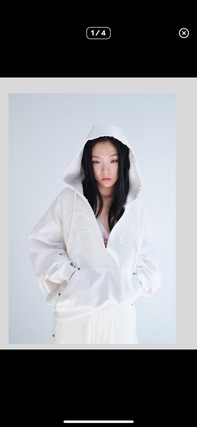 샵페어리 브이넥 후드 화이트 상품이미지2