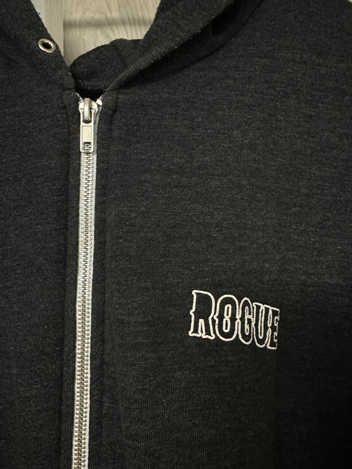 로그 피트니스 헬스 크로스핏 집업 후드 자켓 팝니다! 상품이미지4