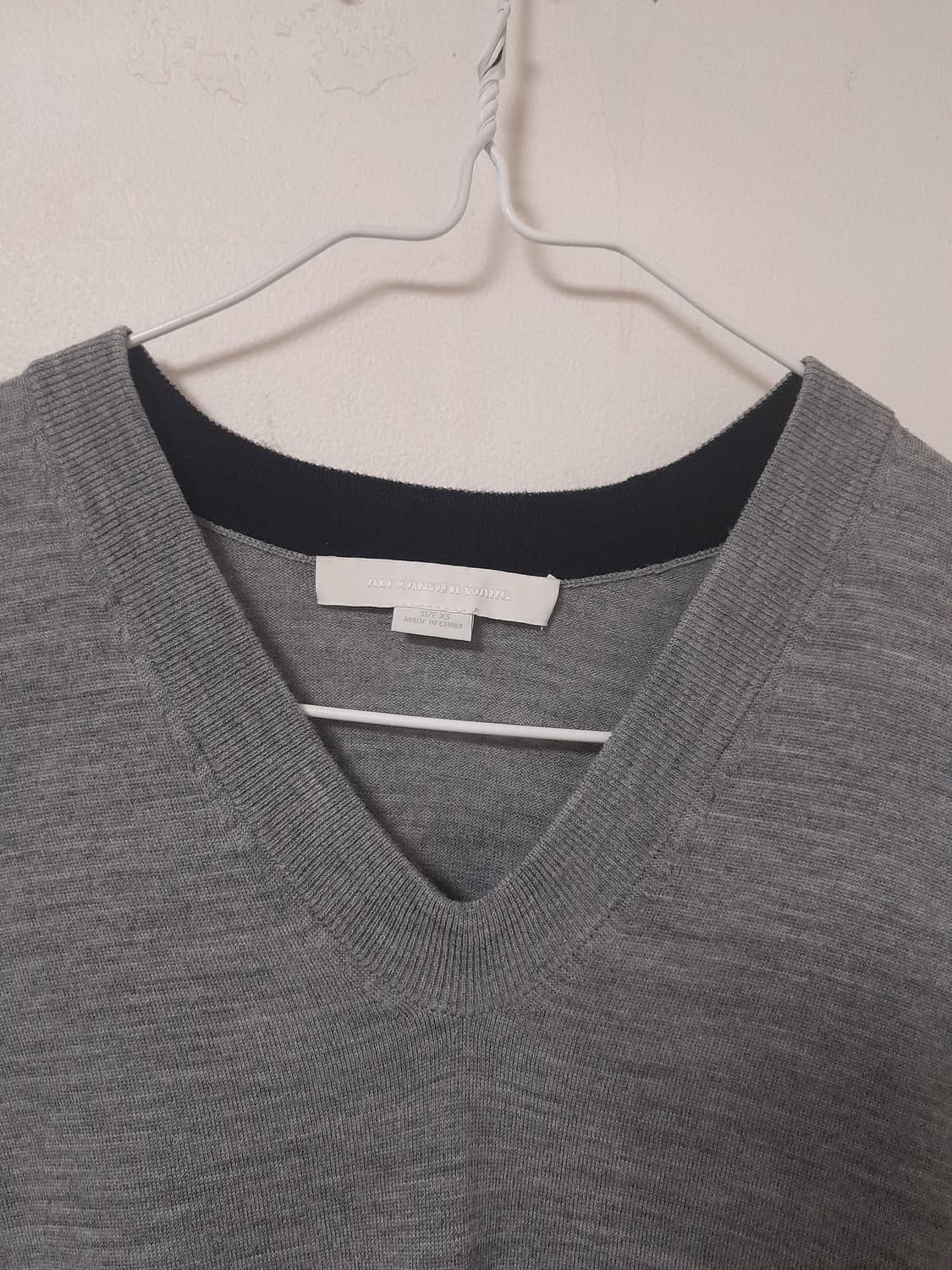 알렉산더왕 브이넥 가오리핏 울니트 XS/프리 상품이미지3