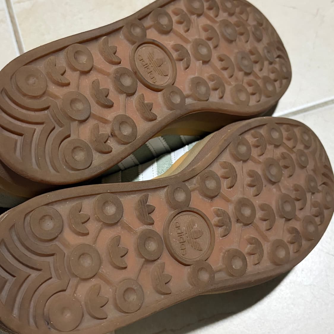 아디다스 가젤 볼드 실버그린:화이트 (240) 상품이미지8