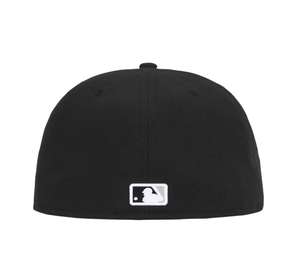 슈프림 x MLB 팀 박스로고 뉴에라 블랙 시카고 - 25fw 상품이미지2