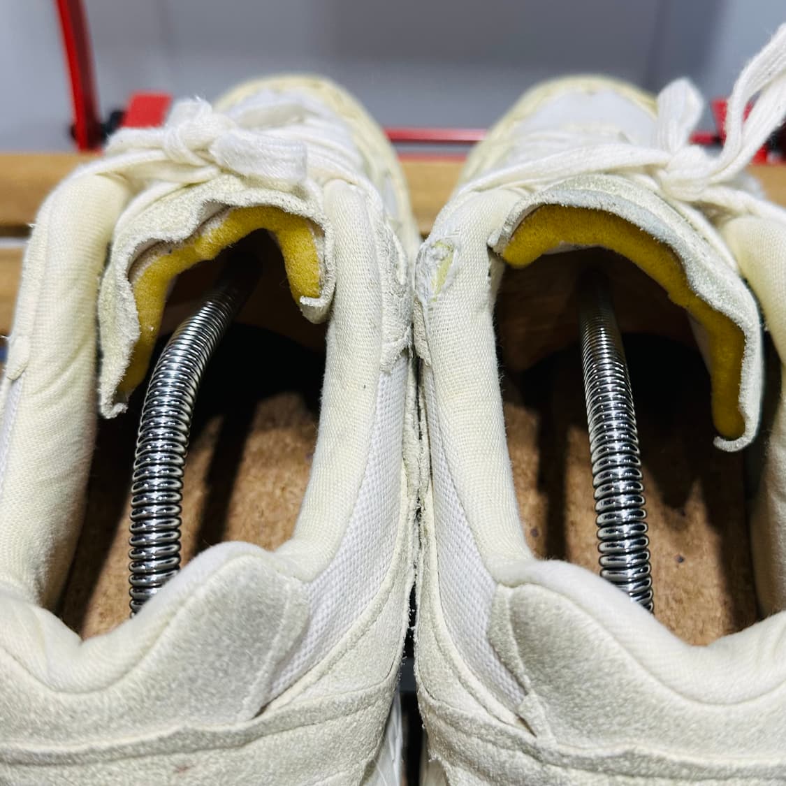 280) 뉴발란스 운동화 남성 남자 2002R 프로텍션 팩 디스트레스드 상품이미지5