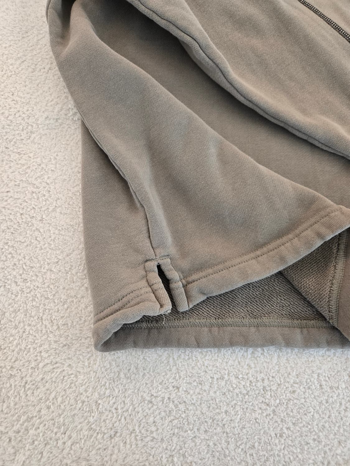 아디다스 크롭한 밀리터리 포켓 맨투맨 티셔츠 M 상품이미지6