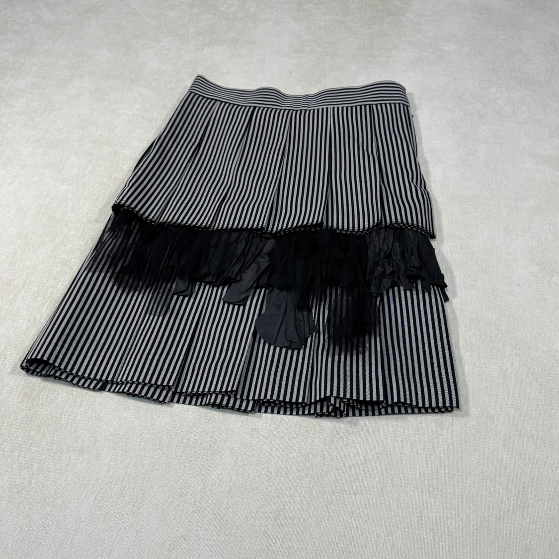 Stripe pleated ruffled skirt 상품이미지3