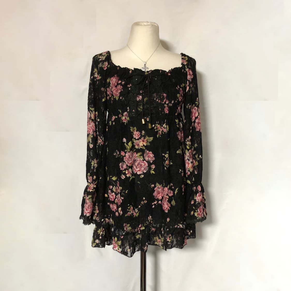 꽃무늬 레이스 원피스 블랙 상품이미지4