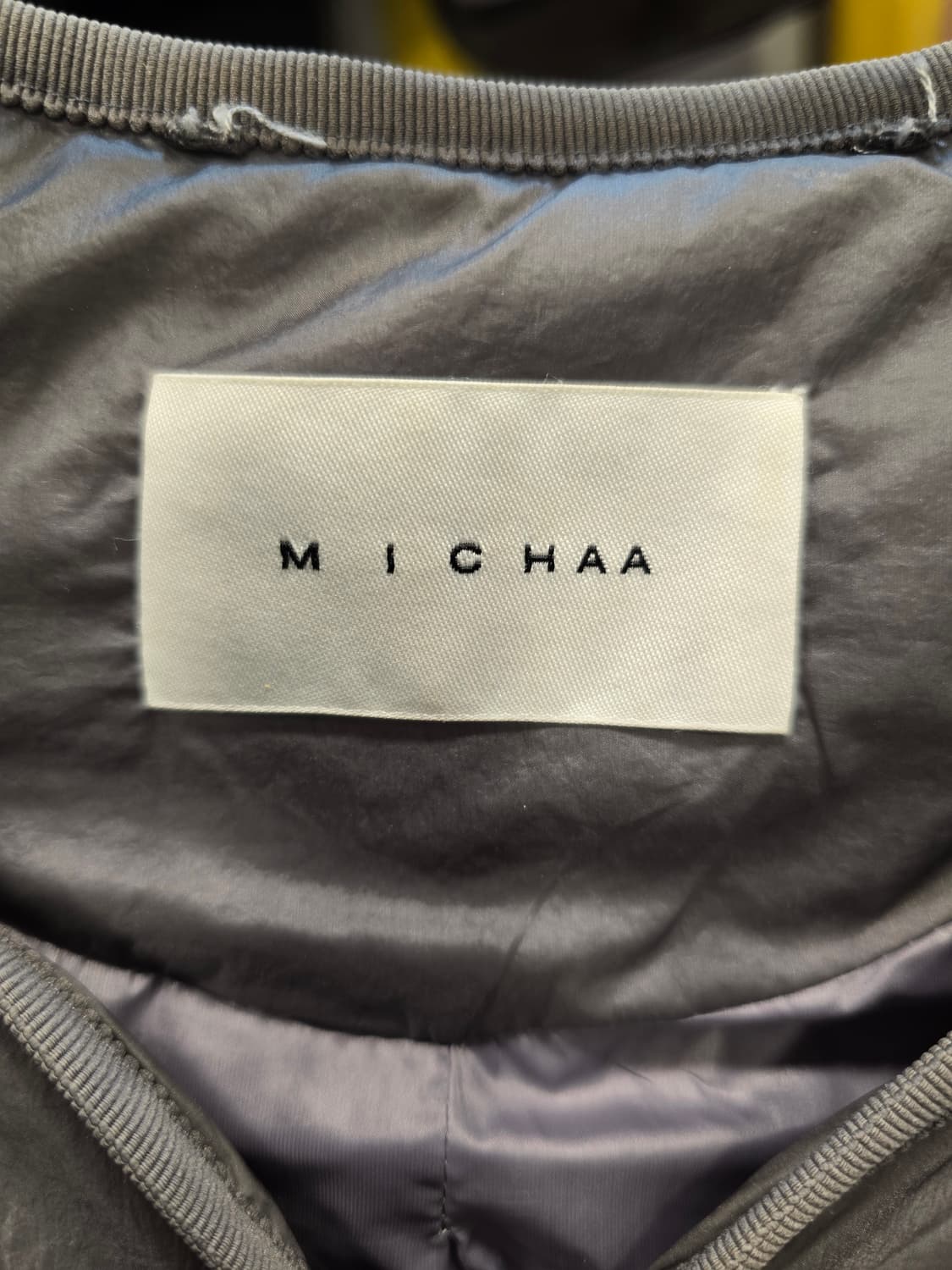 미샤 MICHAA 퀼팅 경량패딩 롱코트 66~77 상품이미지7