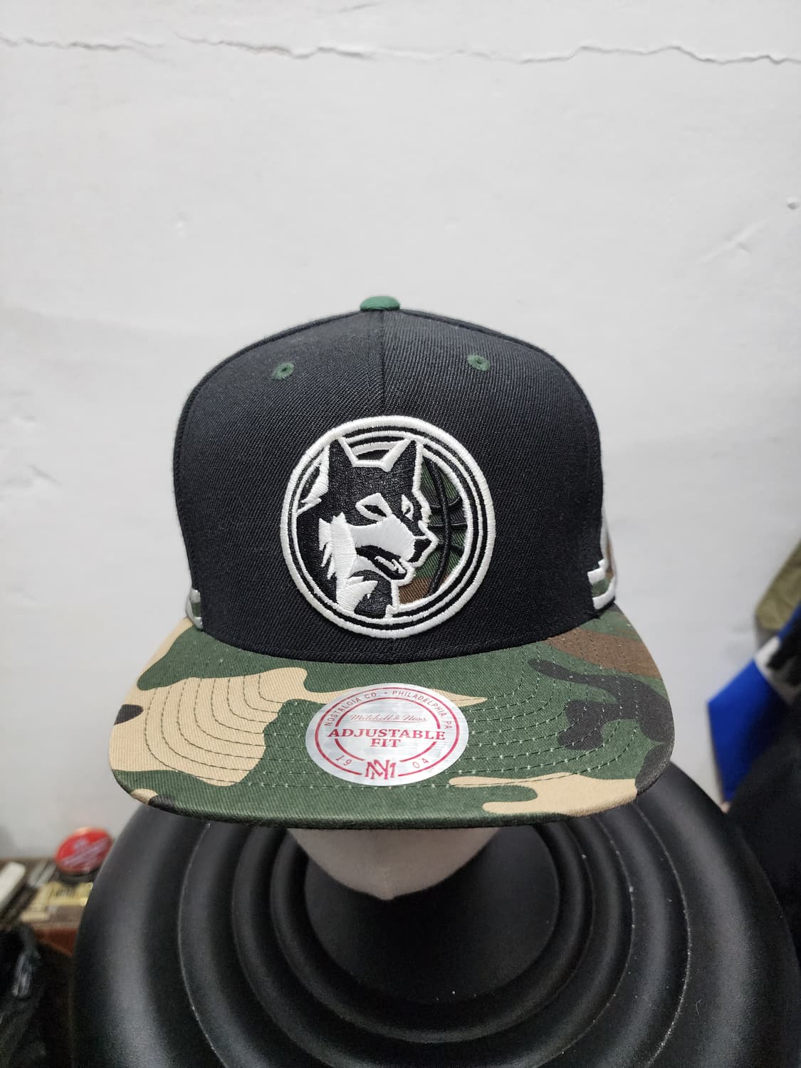 미첼앤네스 밀리터리 미네소타 팀버울브스 스냅백 상품이미지1