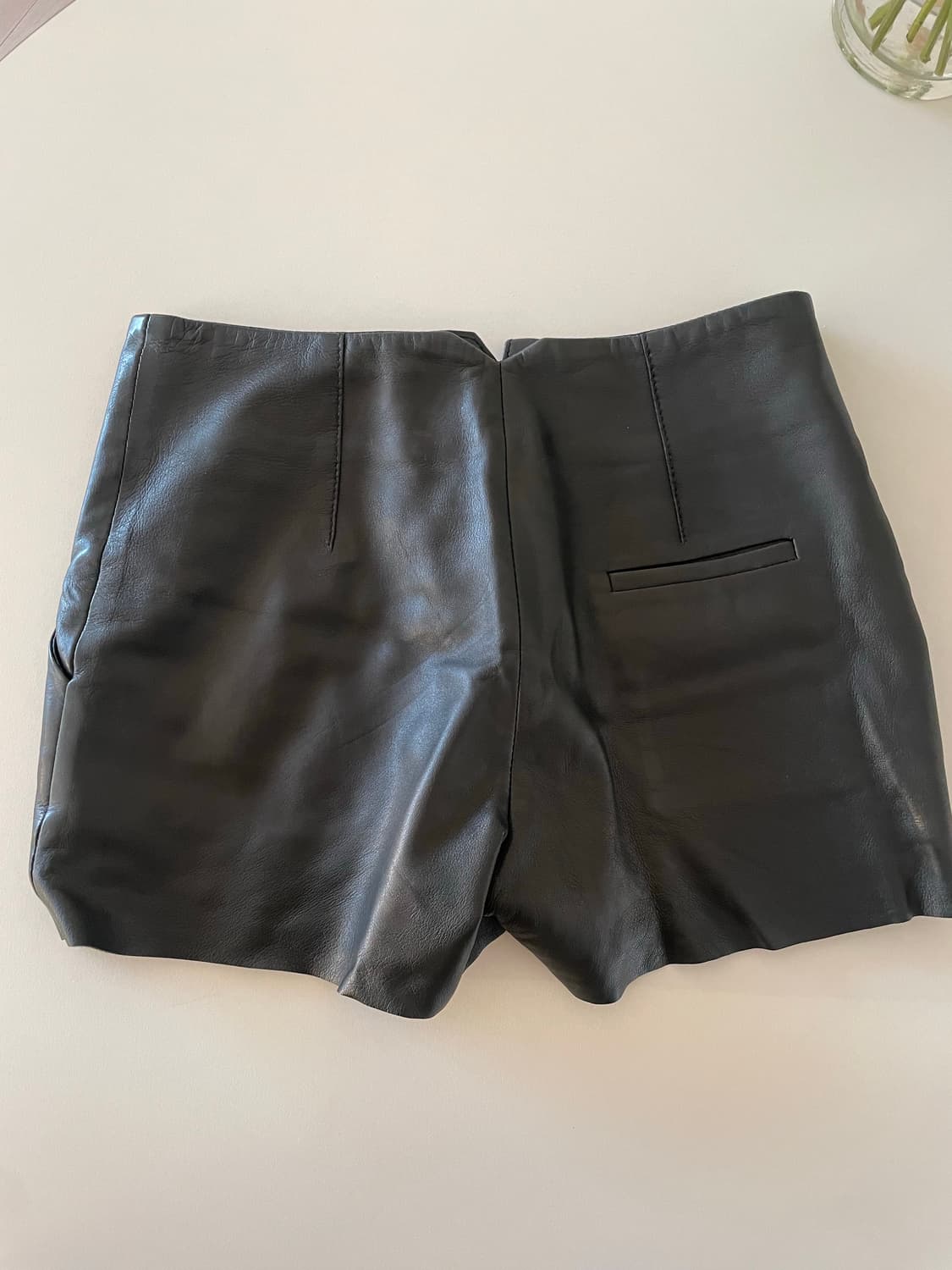 muubaa 무바 레더 양가죽 쇼츠 반바지 uk6 상품이미지2