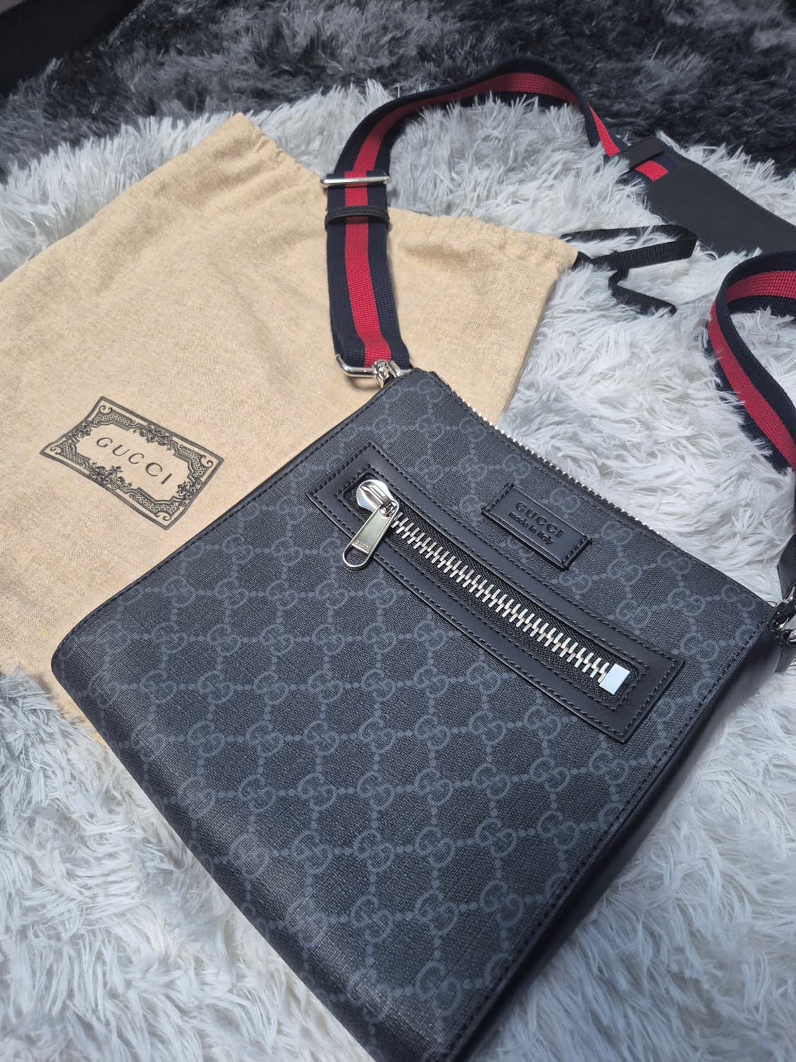 구찌 메신저백 상품이미지1