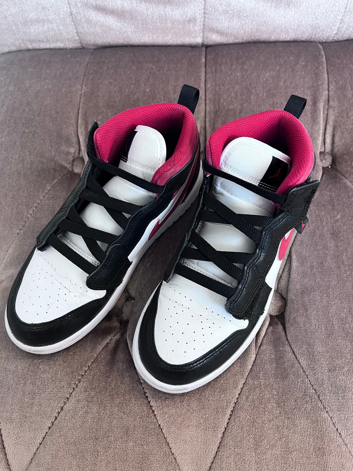 에어조던 키즈 리틀조던1미드ALT 220사이즈 상품이미지4