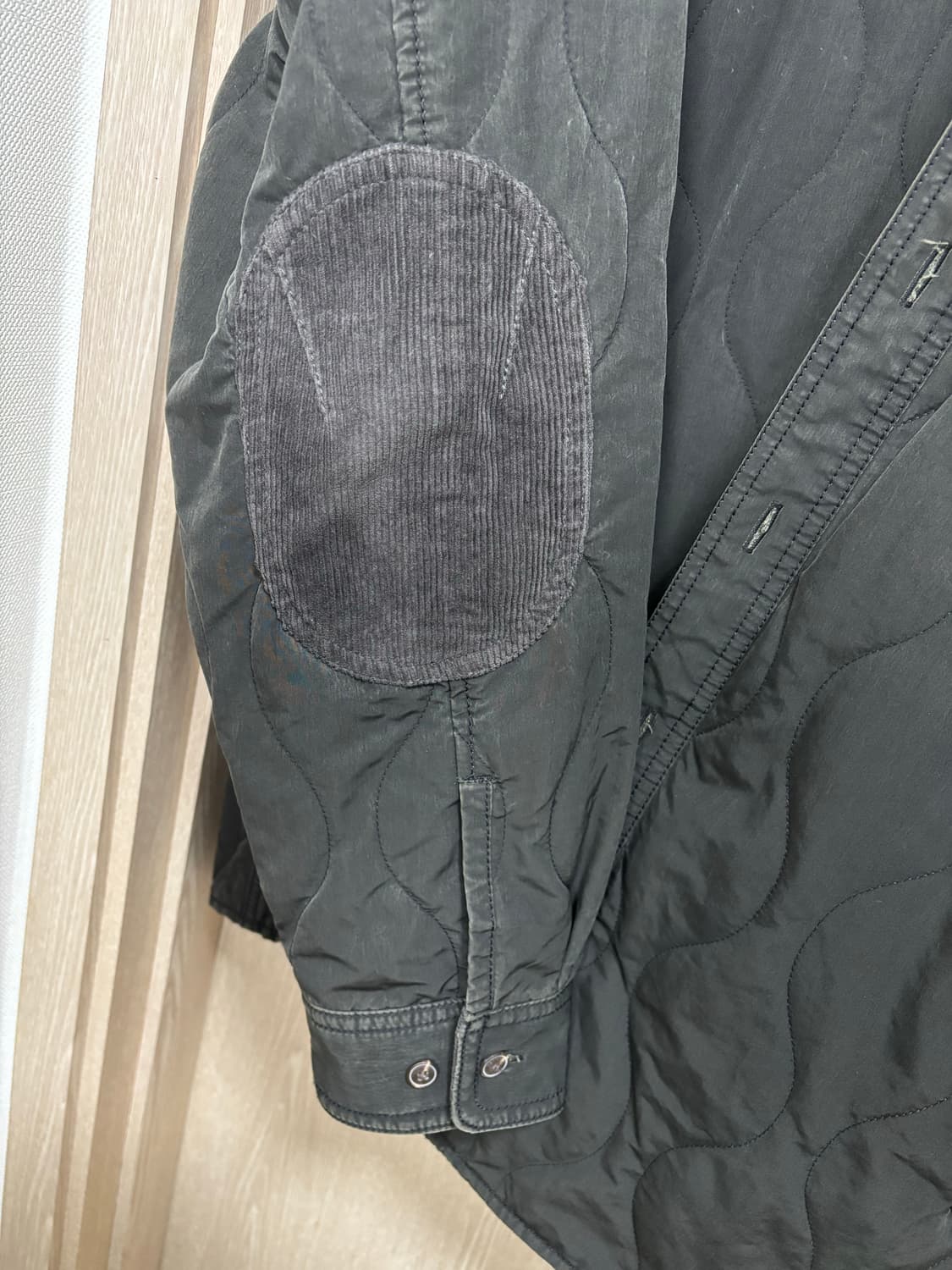 민트급)시리즈 퀼팅 아우터형 셔츠자켓110/차콜 상품이미지5