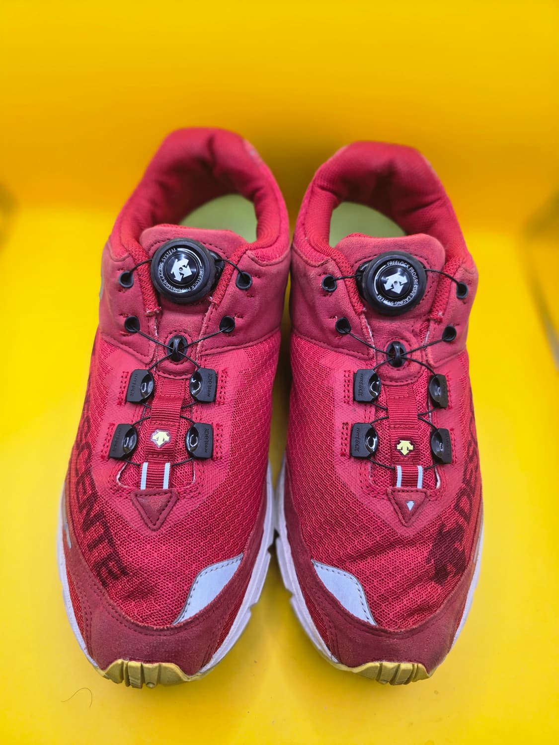 데상트 트레킹화/운동화 레드 265 (보아 다이얼) 상품이미지2