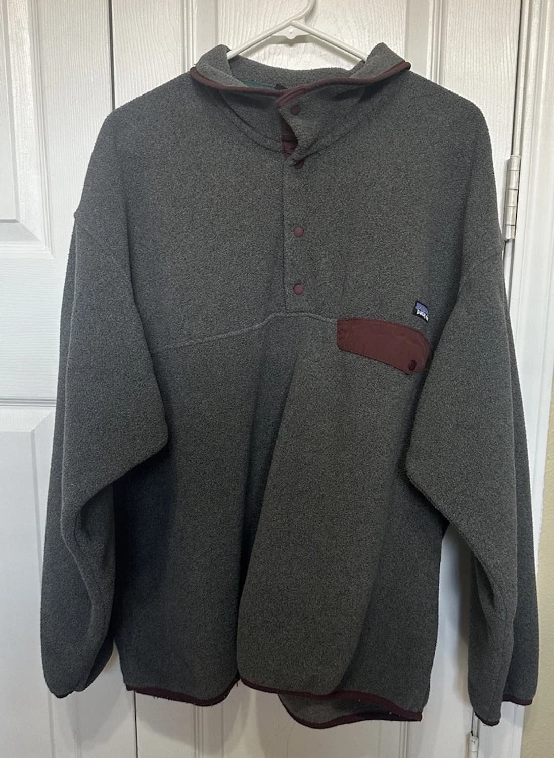 00s 파타고니아 신칠라 스냅-T 그레이/버건디 상품이미지1
