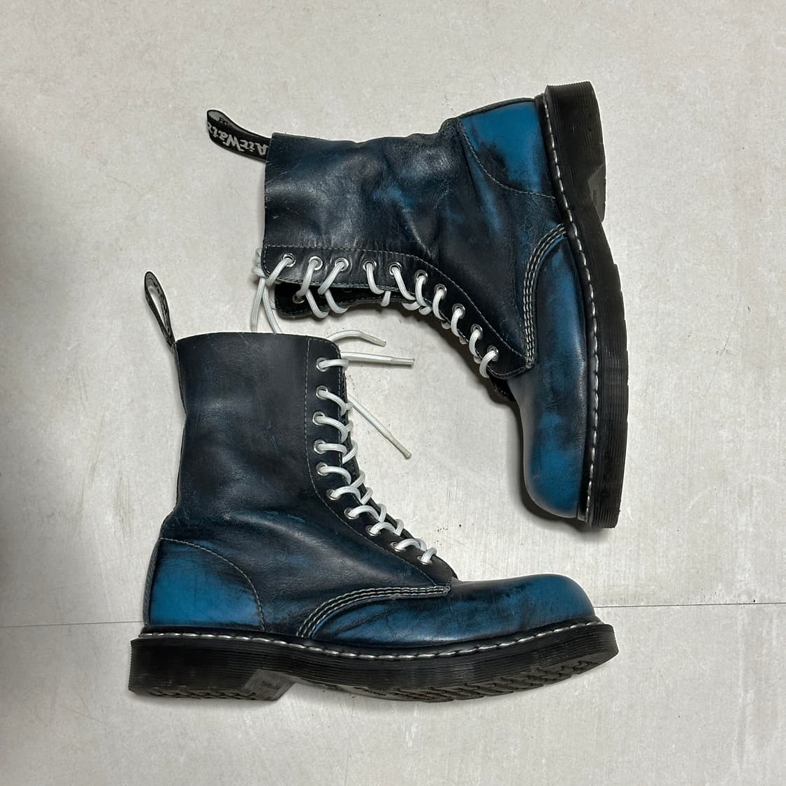 지드래곤 닥터마틴1919 워커 상품이미지1