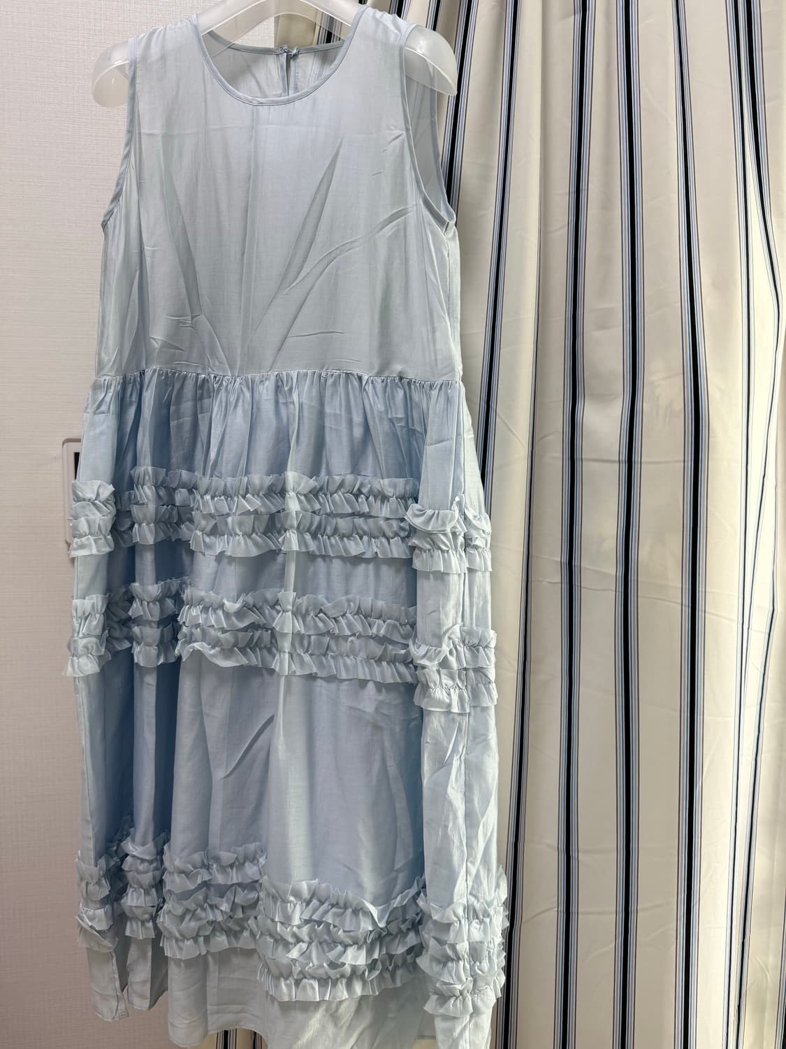 셀리테일즈 프릴 롱 드레스 - 스카이블루 상품이미지1