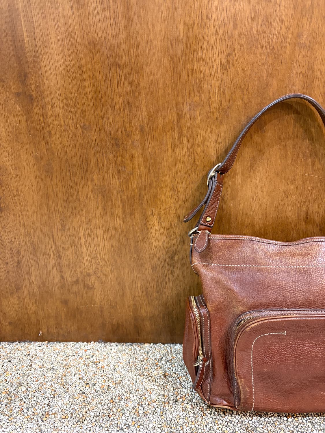 버버리 헤리티지 포켓 숄더백 상품이미지3