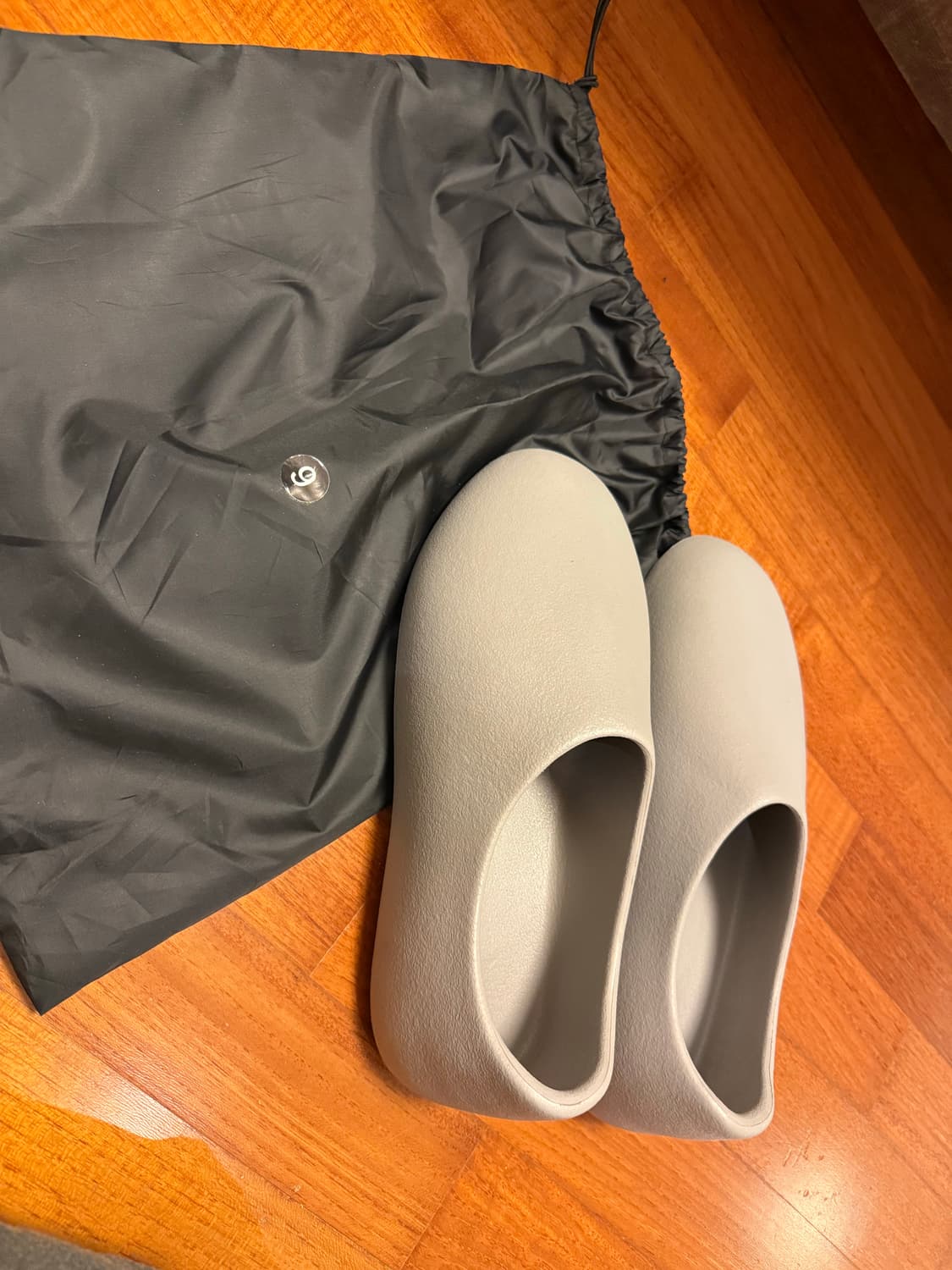 Yzy  슬립온 상품이미지1