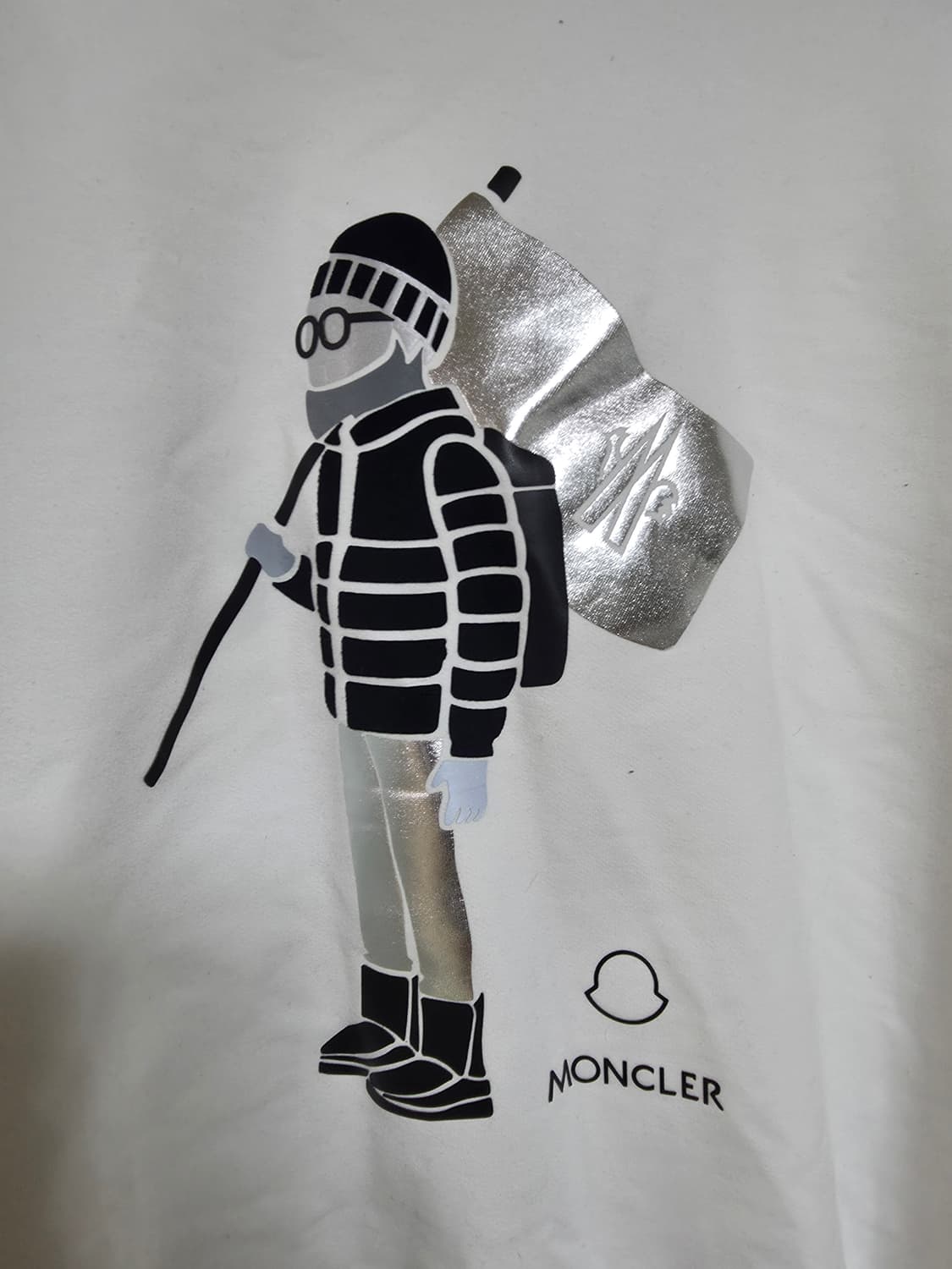 몽클레르맨투맨 100 상품이미지2