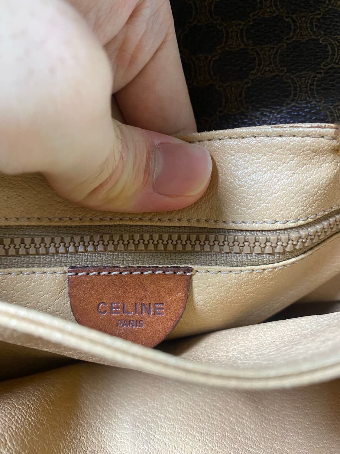 셀린느 빈티지 마카담 크로스백 상품이미지4