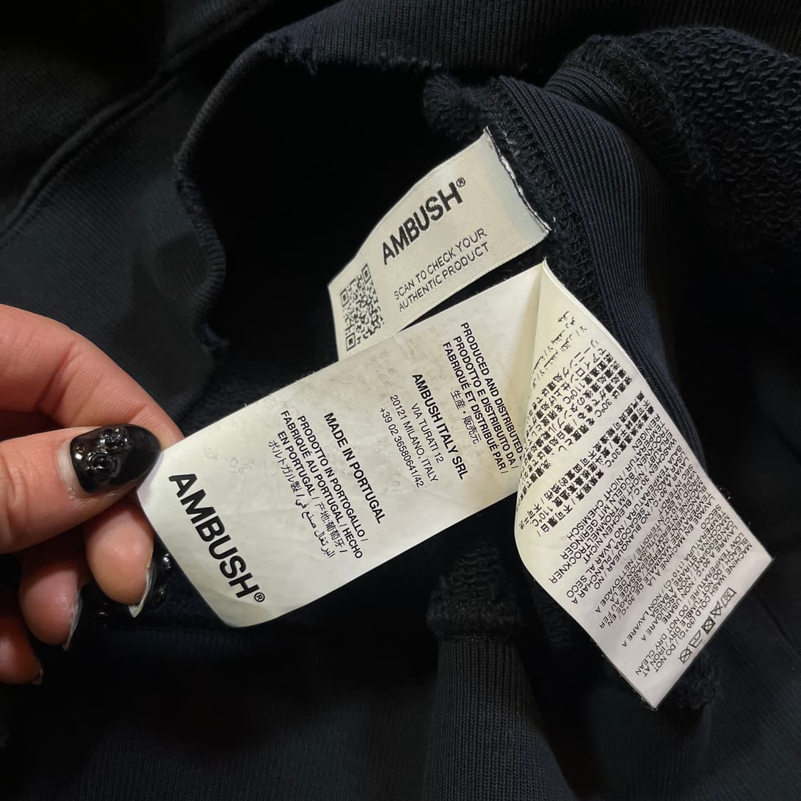 앰부쉬 디스트로이드 홀 맨투맨 상품이미지6