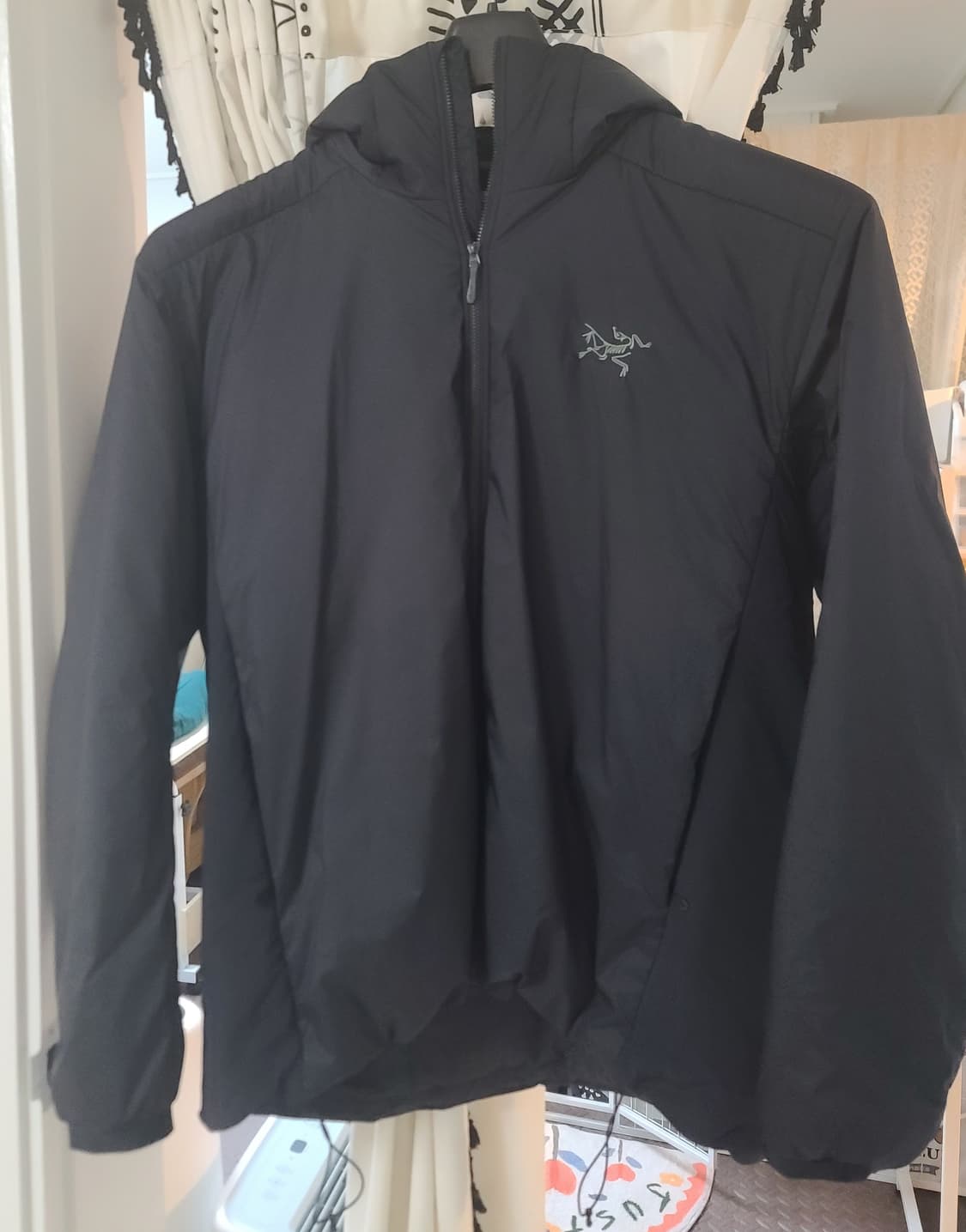 아크테릭스 아톰 sv 후디 블랙 xl 상품이미지1