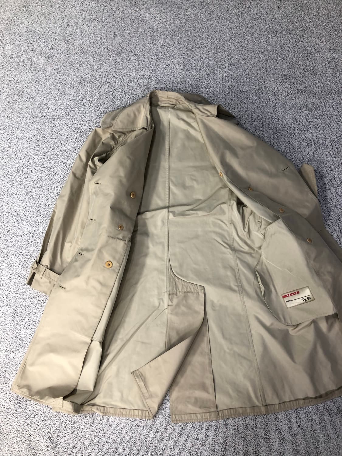 프라다 폴리 원단 트렌치 코트 55 상품이미지5