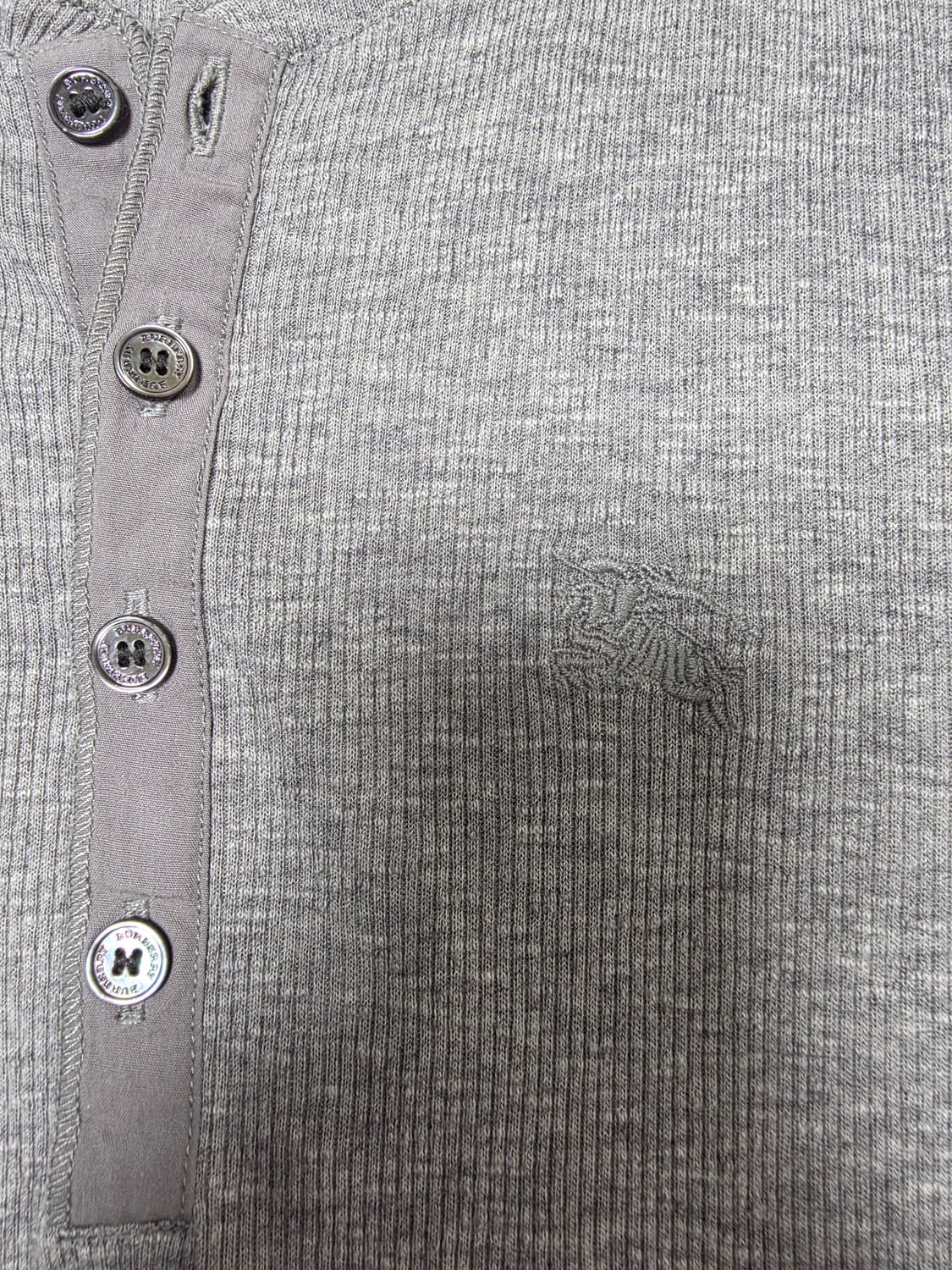 버버리 골지 헨리넥 티셔츠 머슬핏 상품이미지2