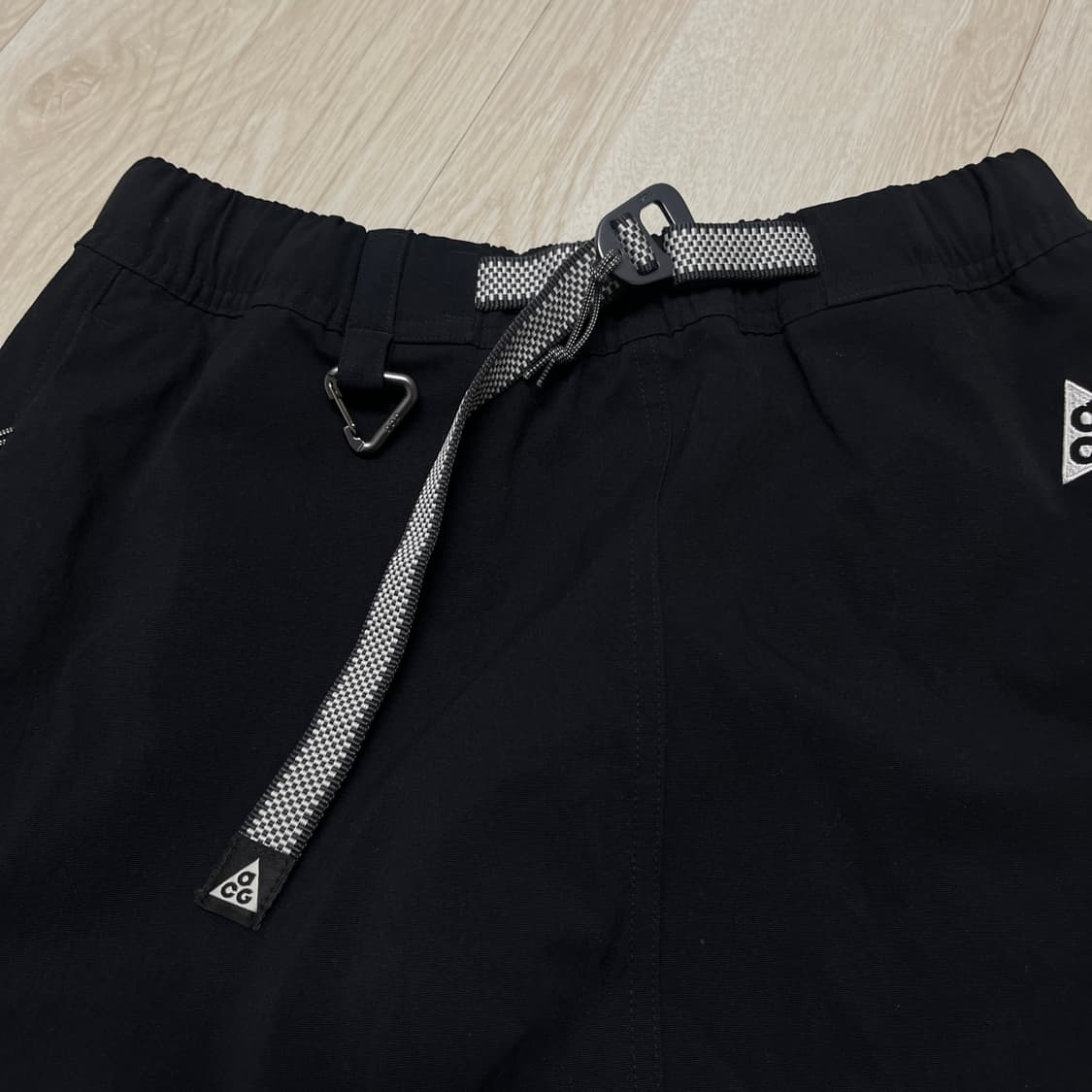 나이키 ACG 블랙 미디 스커트 상품이미지2