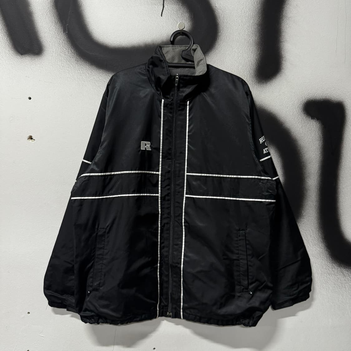 러셀 애슬레틱 90s USA 올드스쿨  블랙 바람막이 자켓 상품이미지1