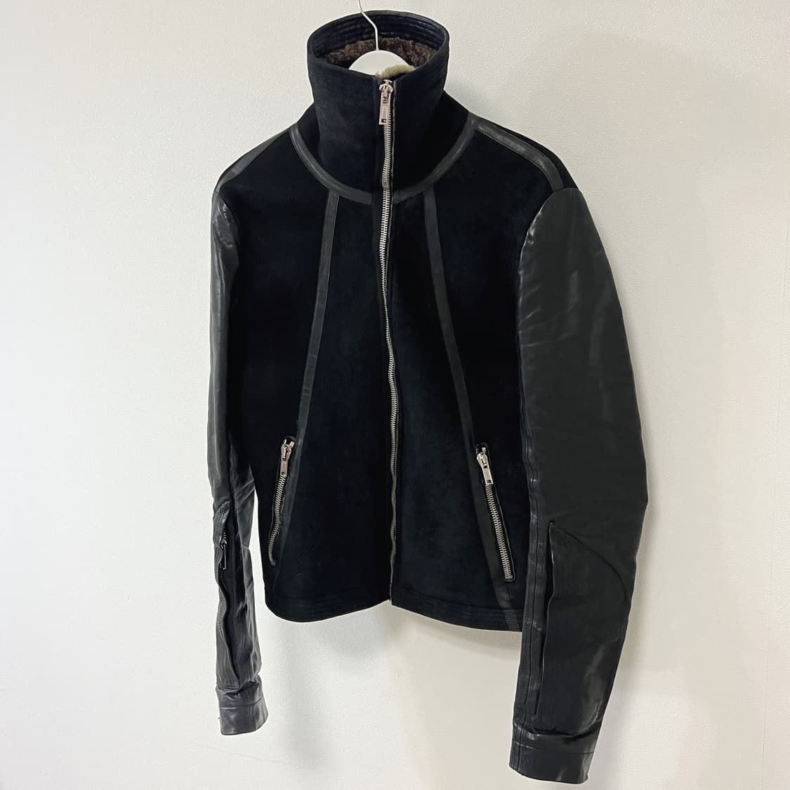 릭오웬스 12FW "MOUNTAIN" 하이넥 양가죽 무스탕 자켓 상품이미지4