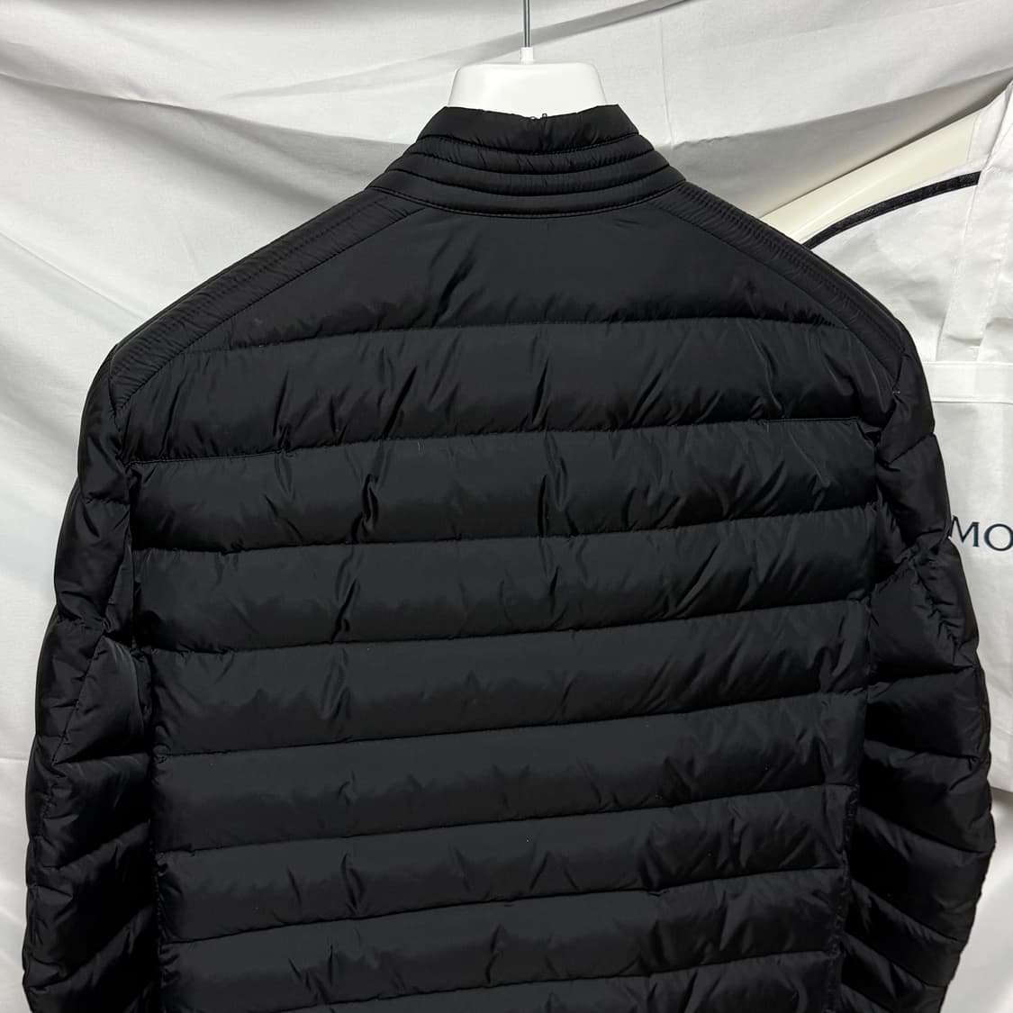 [S+급/3] 몽클레어 아미오 경량패딩 자켓 블랙 풀구성 상품이미지5