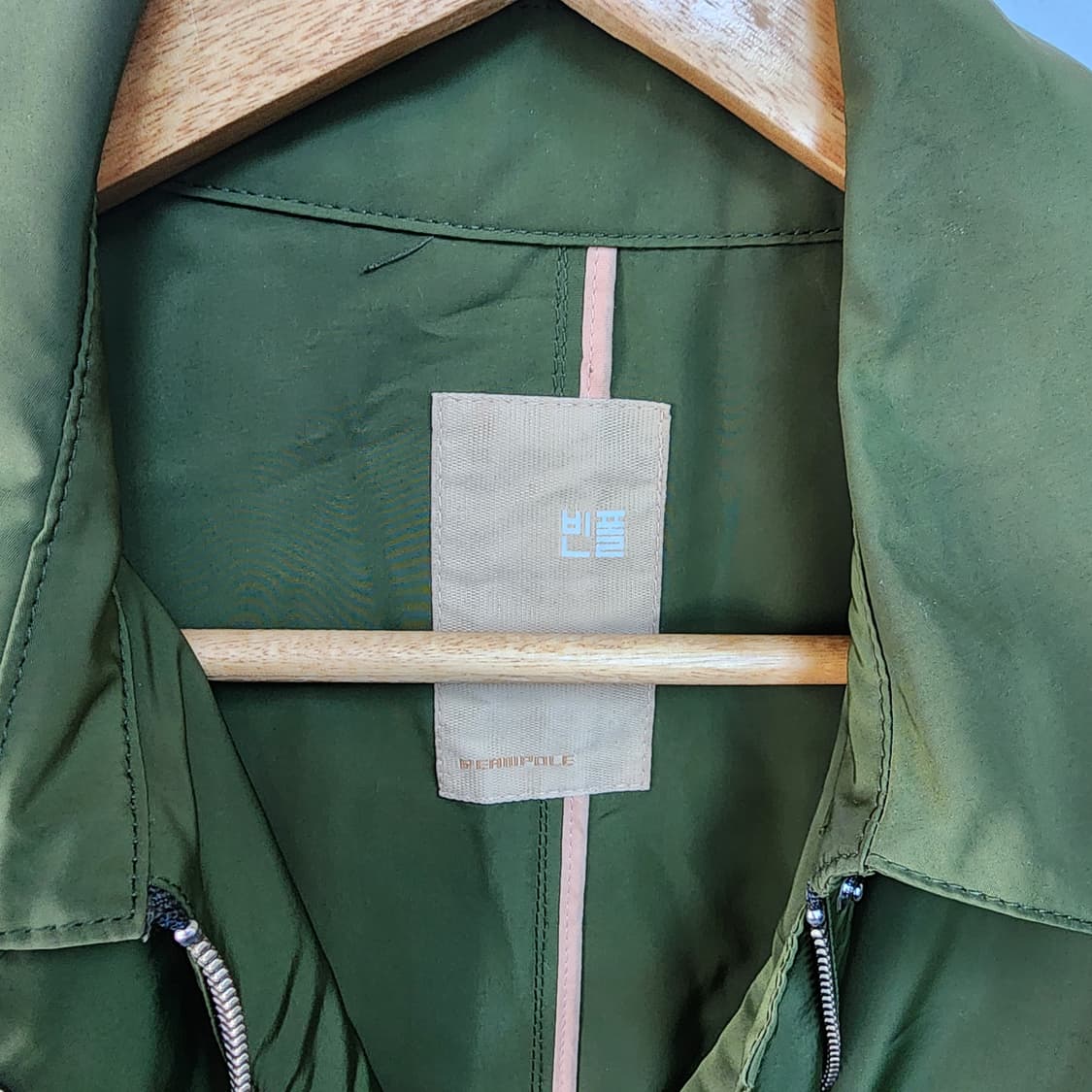 빈폴 올리브 그린 컬러 숏 자켓 상품이미지4