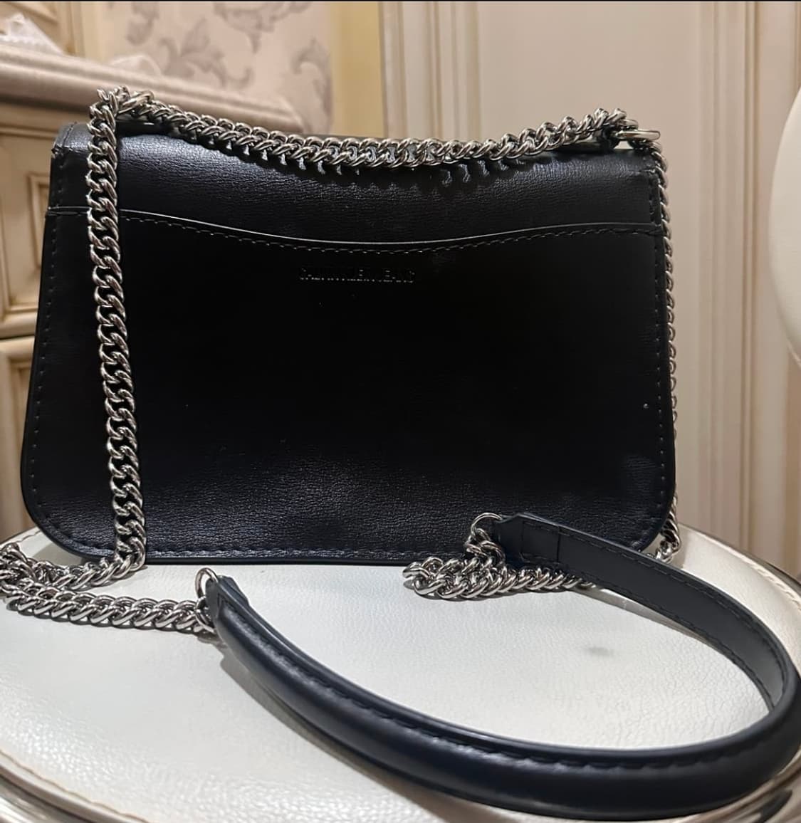 ck캘빈클라인 블랙 체인 크로스백 상품이미지3