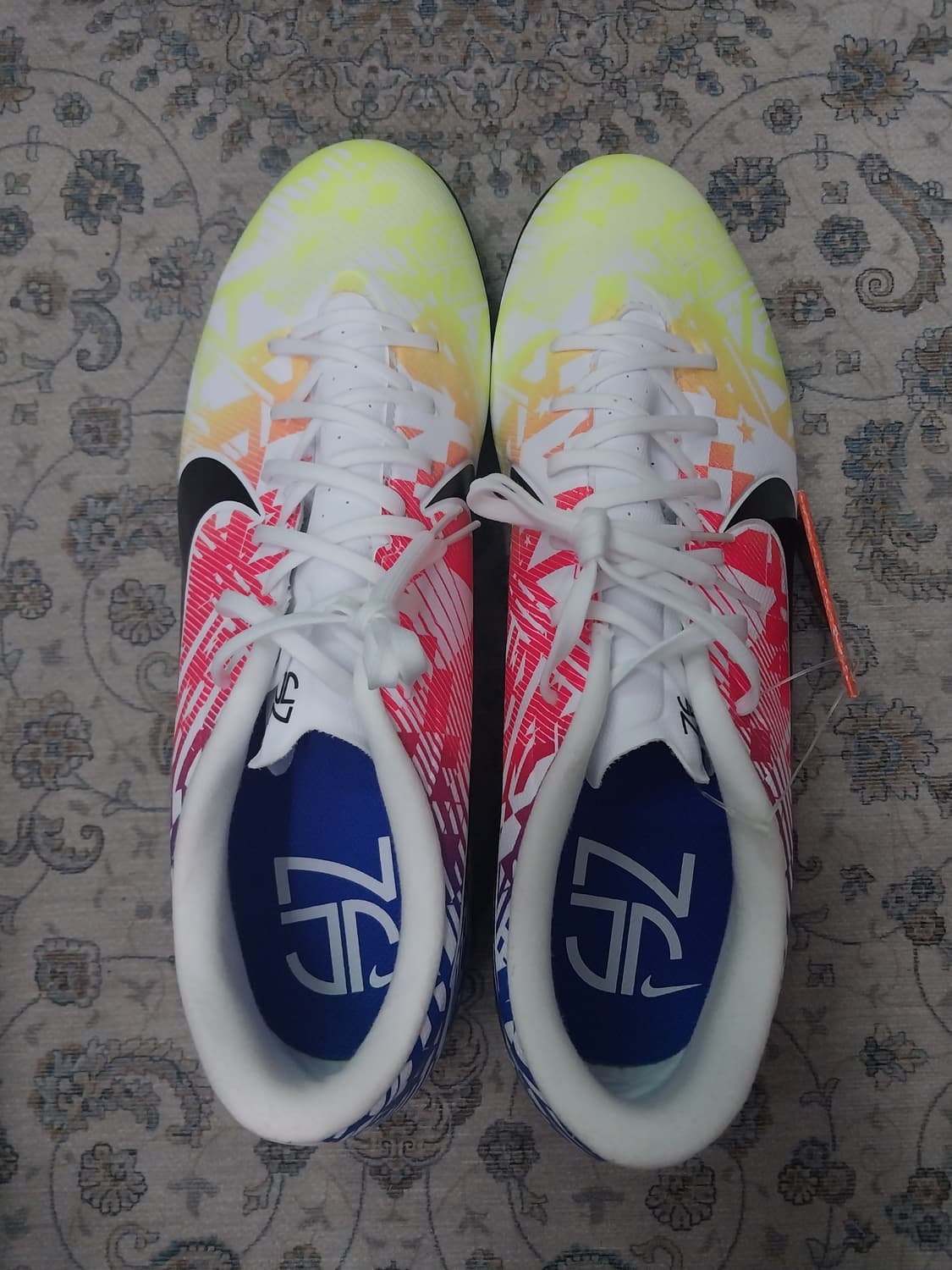 (새상품) 나이키 머큐리얼 베이퍼13  네이마르 TF 285mm 상품이미지5