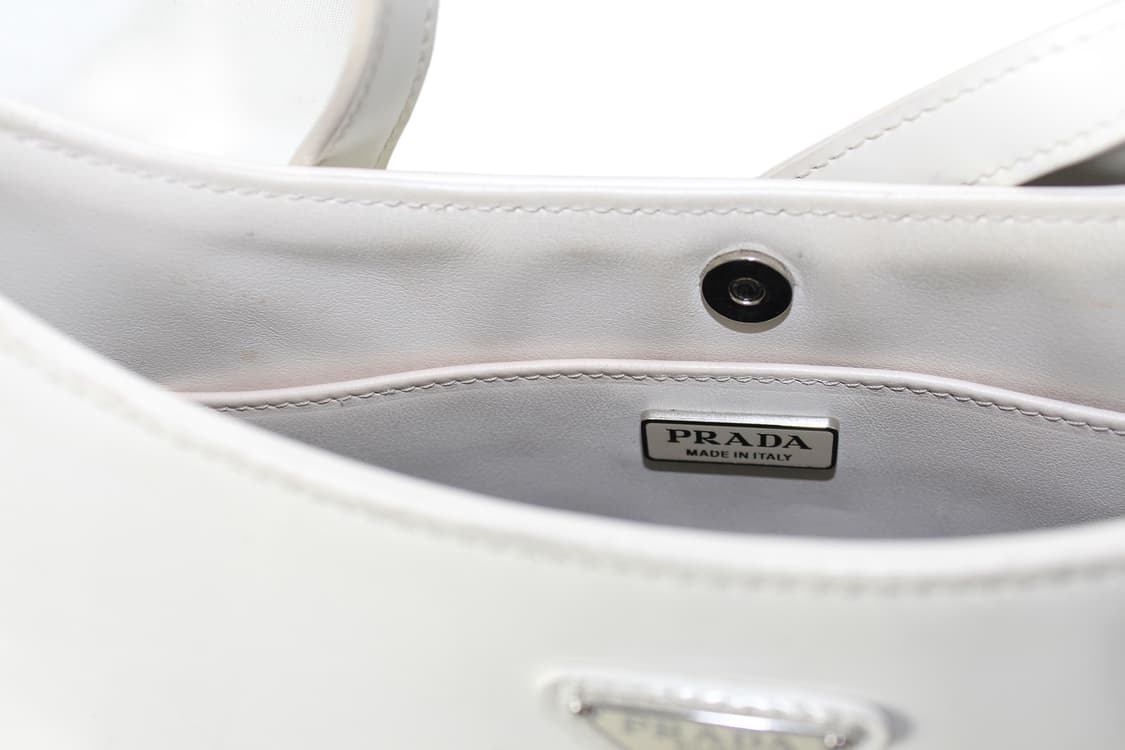 2000s 프라다 클레오 브러시드 레더 호보백 상품이미지9