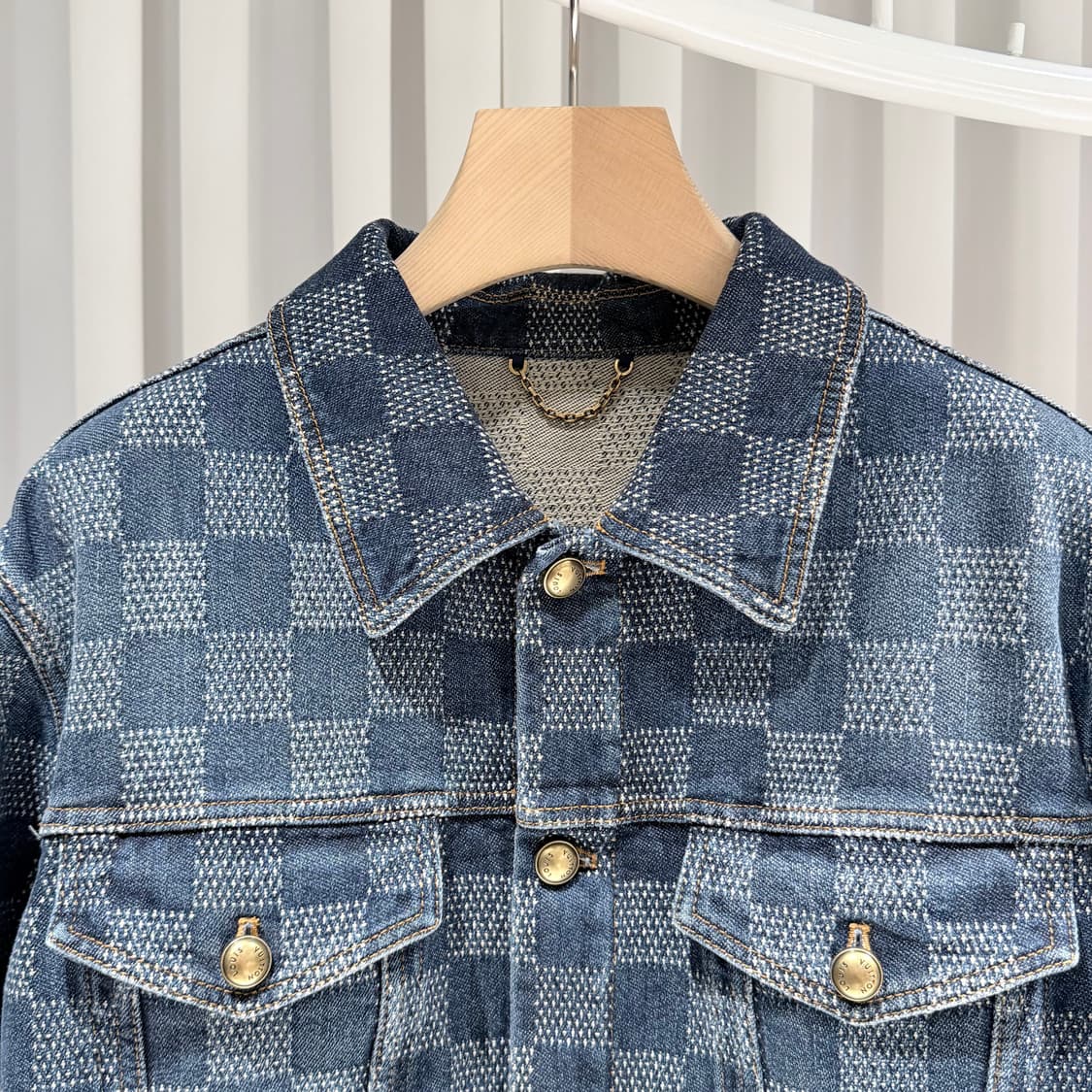 (S/50) / 26년도 신형 루이비통 다미에 데님 셔츠 자켓 상품이미지2
