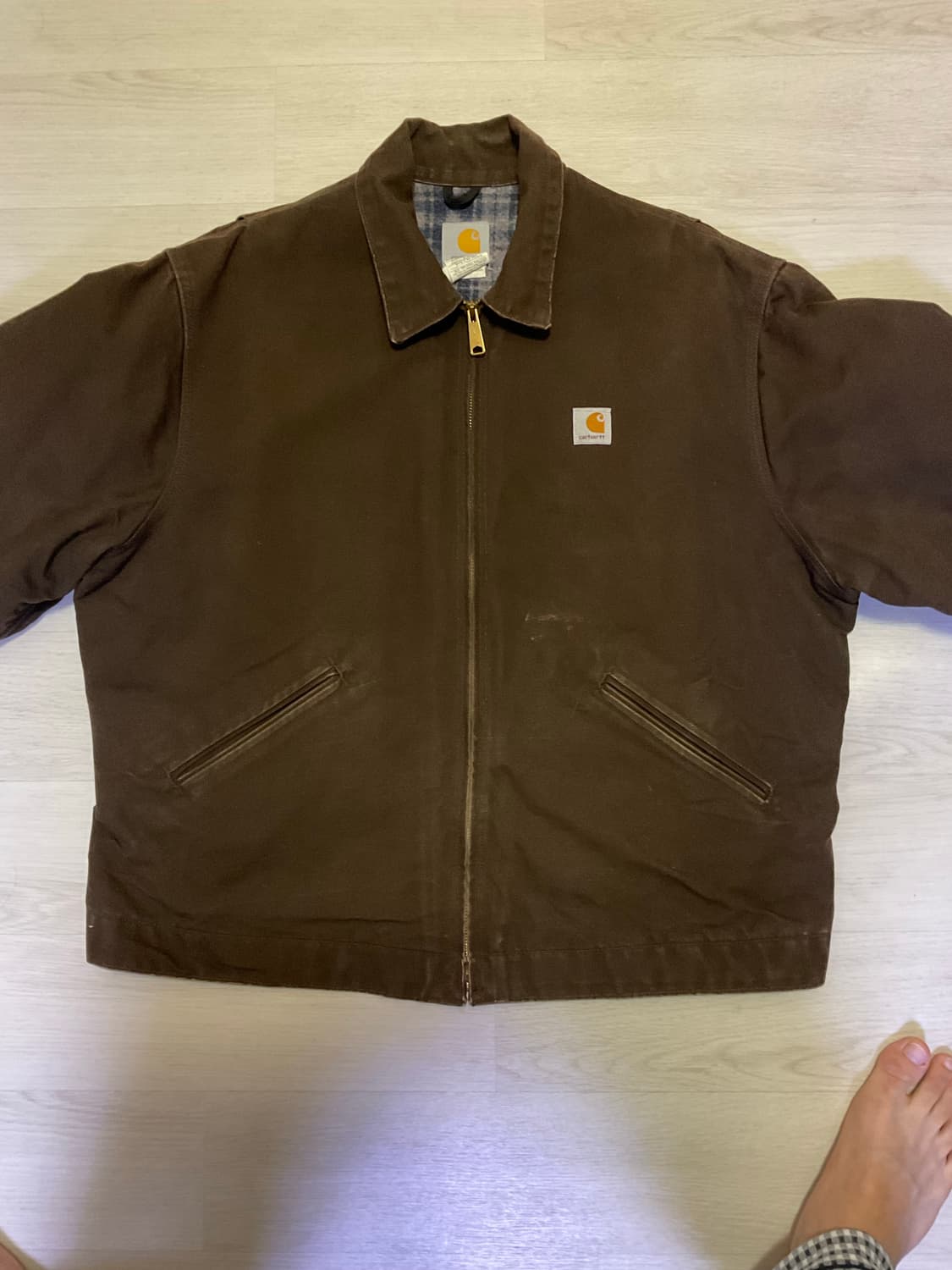 칼하트 디트로이트 j200 dkb XL 상품이미지2