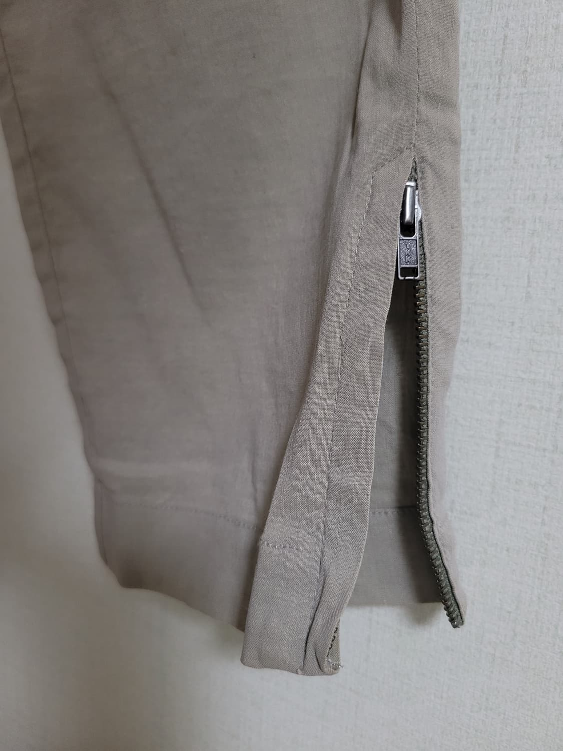 띠어리 린넨 밴팅 슬랙스 상품이미지3