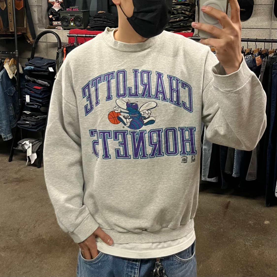 90s NBA 샬럿호네츠 스웻셔츠 (105) 상품이미지6